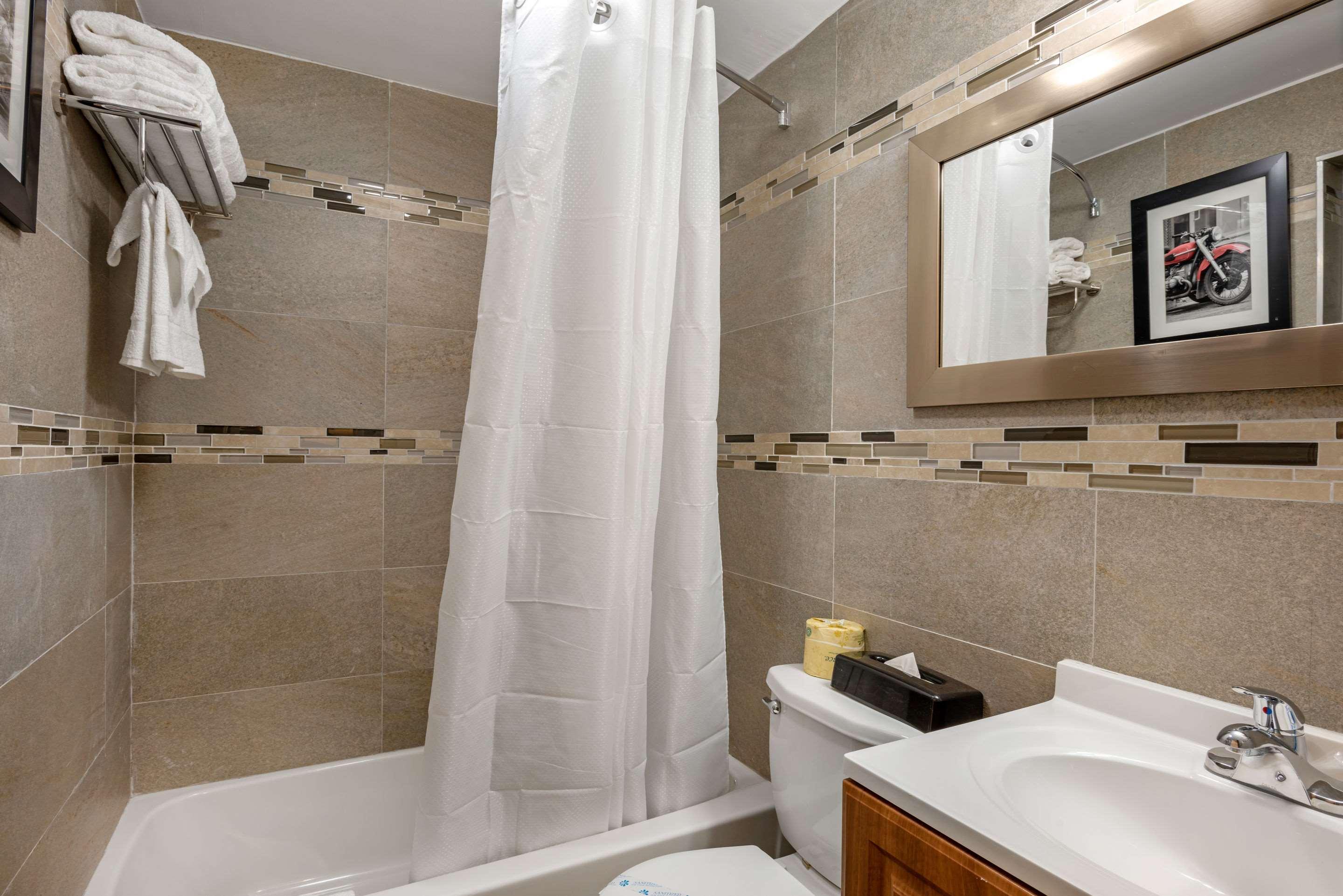 Downtown Hollywood Gardens Inn & Suites Exteriér fotografie