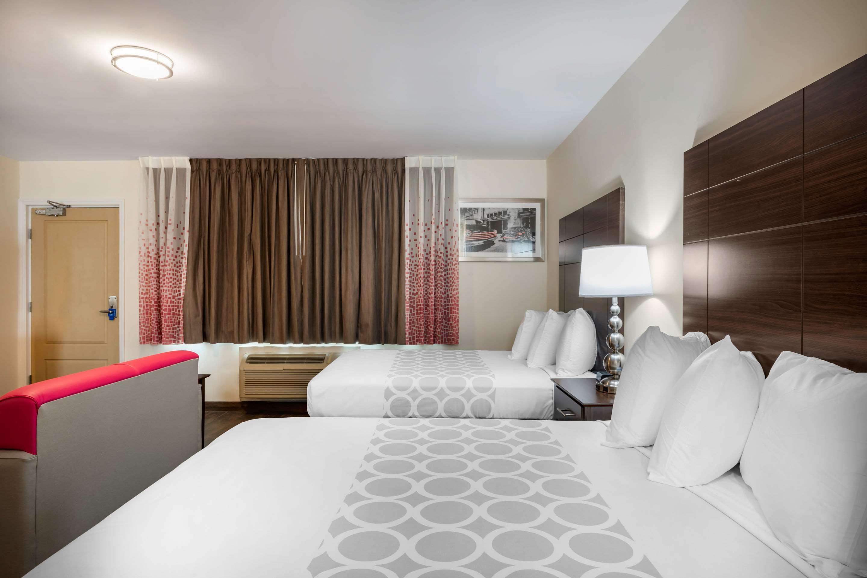 Downtown Hollywood Gardens Inn & Suites Exteriér fotografie