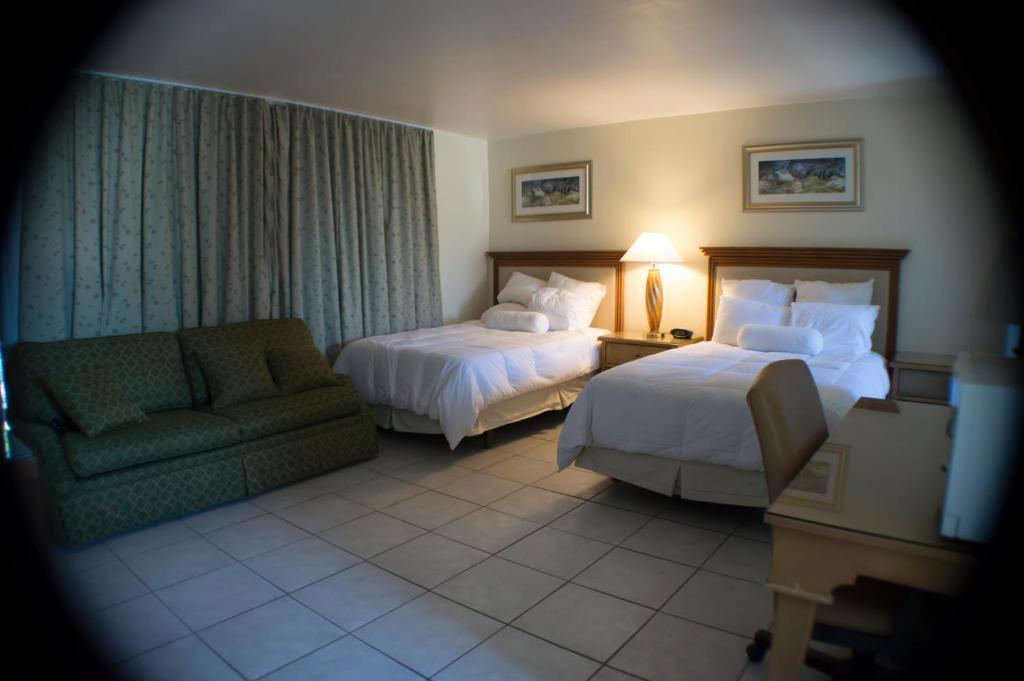 Downtown Hollywood Gardens Inn & Suites Exteriér fotografie