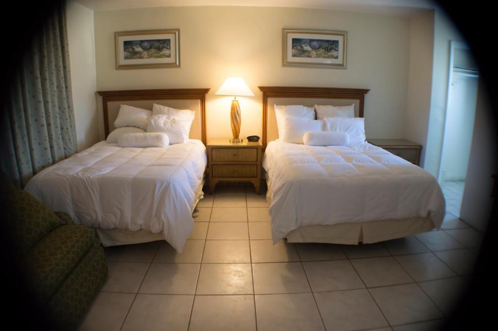 Downtown Hollywood Gardens Inn & Suites Exteriér fotografie