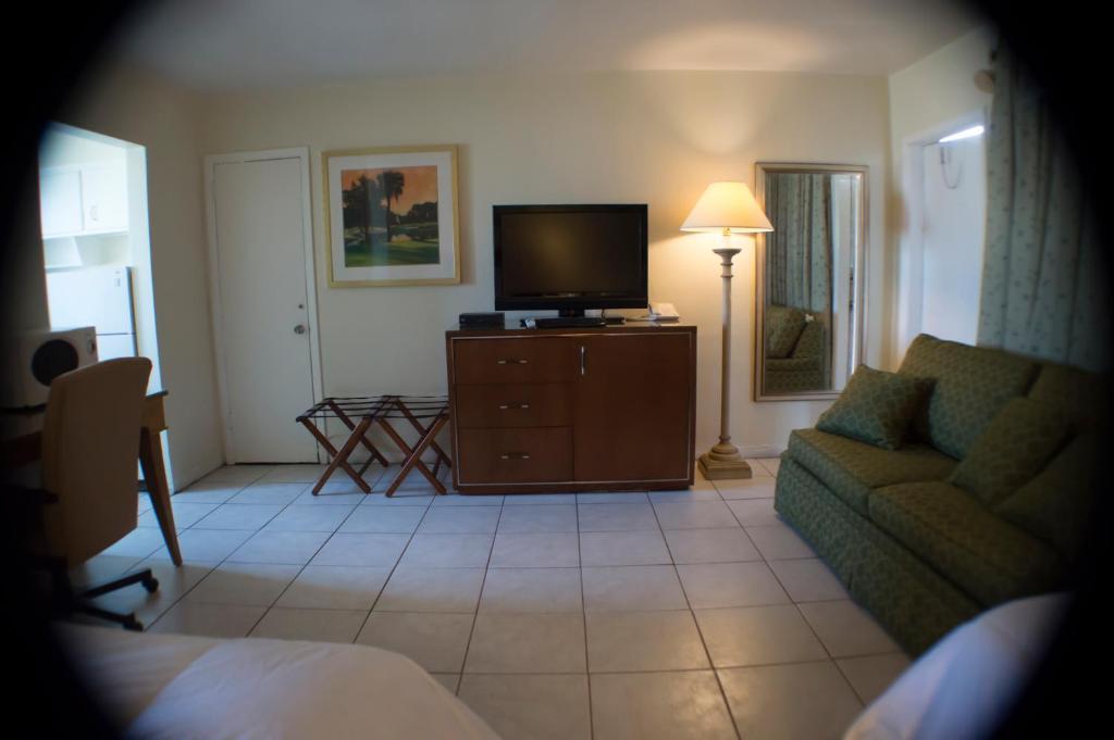 Downtown Hollywood Gardens Inn & Suites Exteriér fotografie